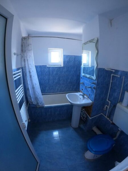 Tineretului, Giurgiu, apartament 3 camere, 67 mp, 2 balcoane,